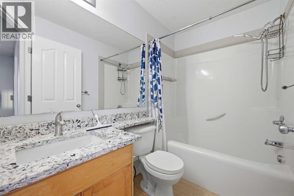 256 Saddlecrest Boulevard Ne, Calgary, Alberta  T3J 5L6 - Photo 35 - A2306148