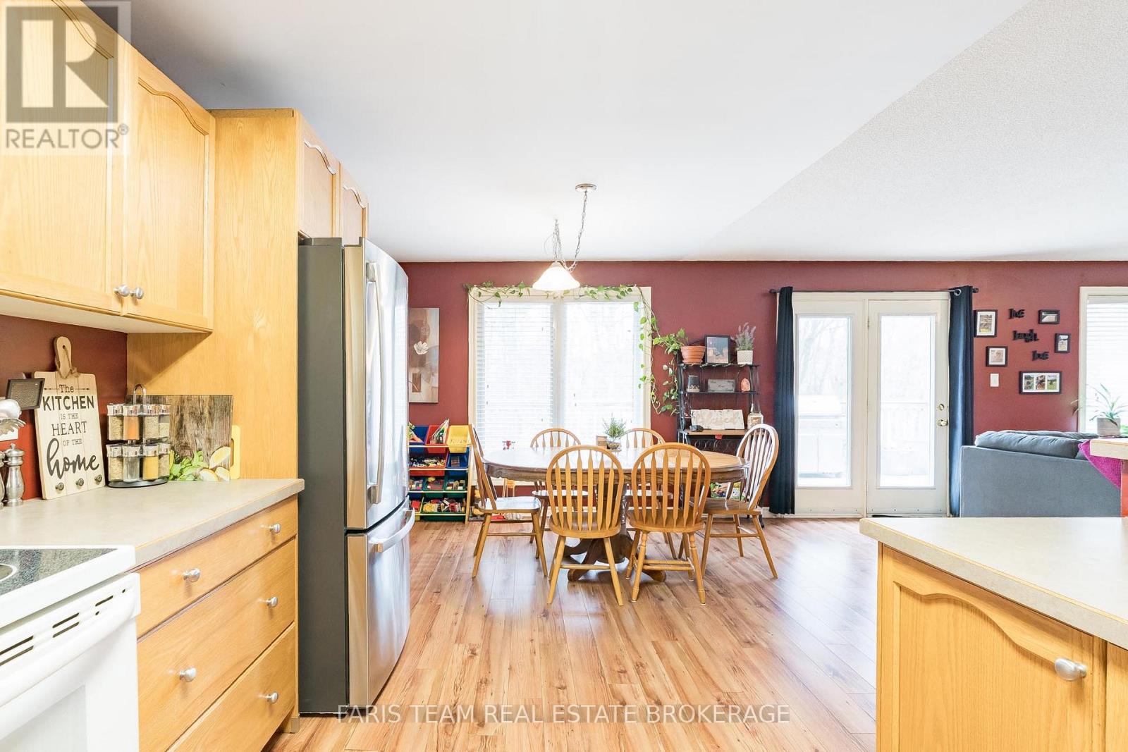 45 Hawkins Drive, Barrie, Ontario  L4N 0A7 - Photo 8 - S12975518