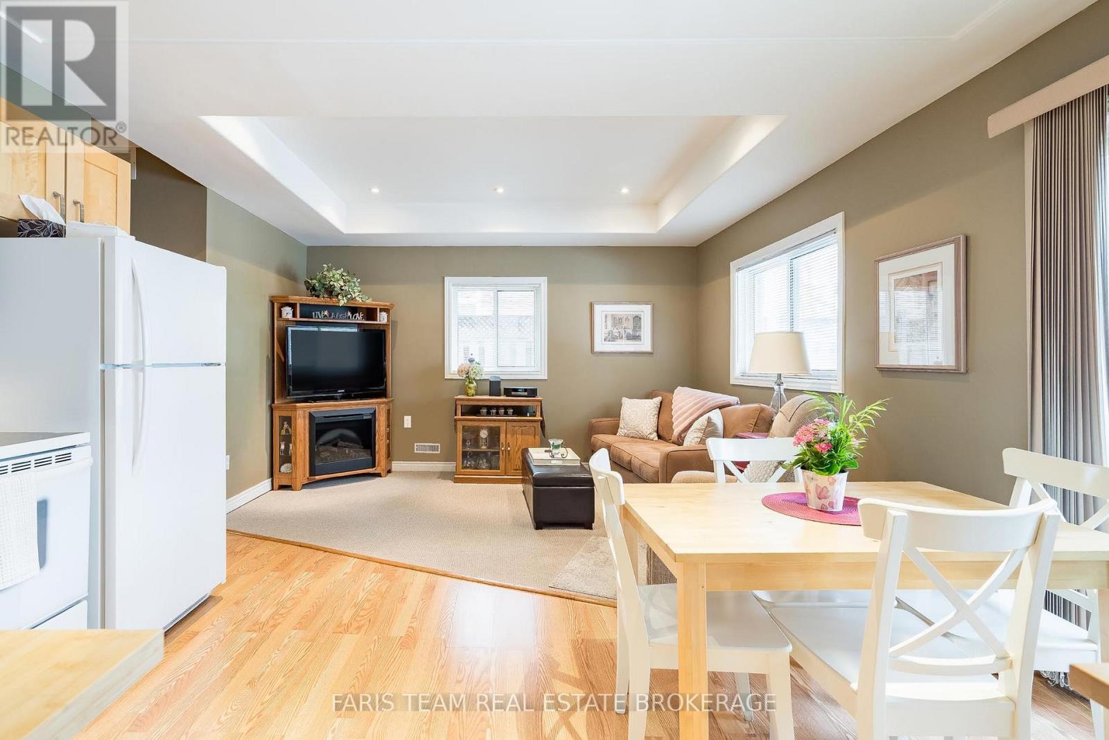 45 Hawkins Drive, Barrie, Ontario  L4N 0A7 - Photo 29 - S12975518