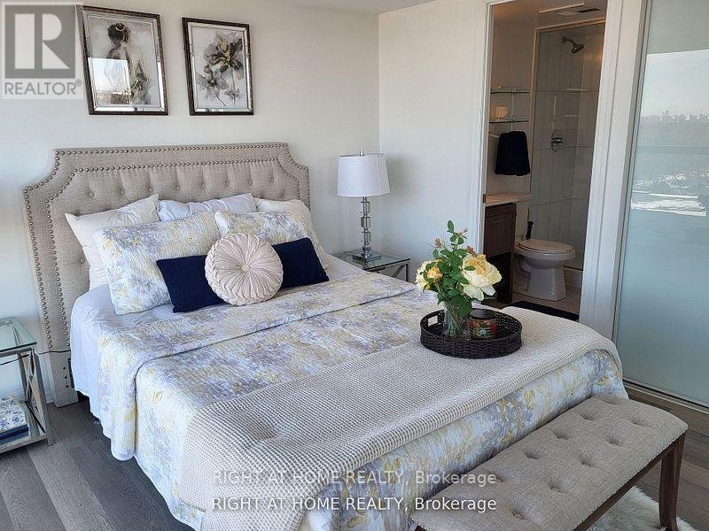 906 - 80 Esther Lorrie Drive, Toronto, Ontario  M9W 0C6 - Photo 3 - W12884582