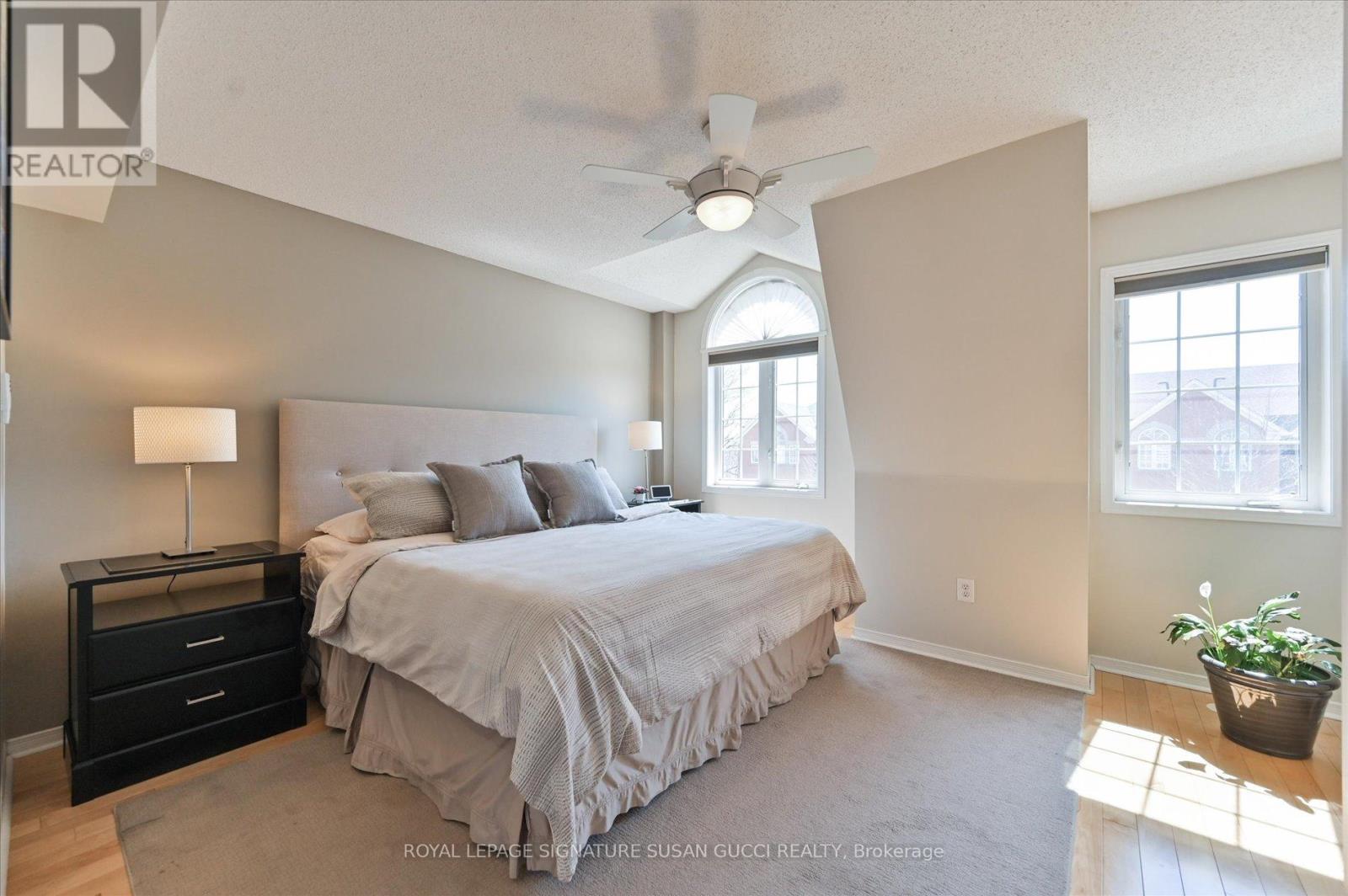 4 Blair Street, Toronto, Ontario  M4B 3N6 - Photo 18 - E13065058
