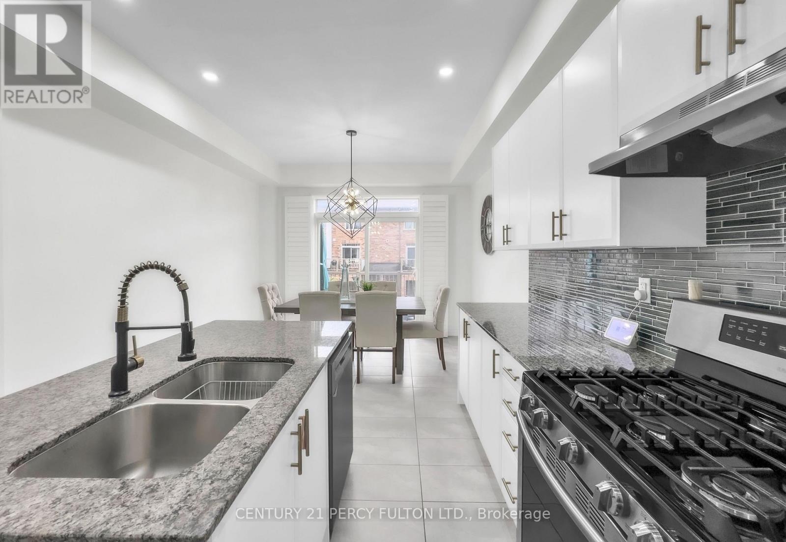 4 Graywardine Lane, Ajax, Ontario  L1Z 0R9 - Photo 18 - E13065104