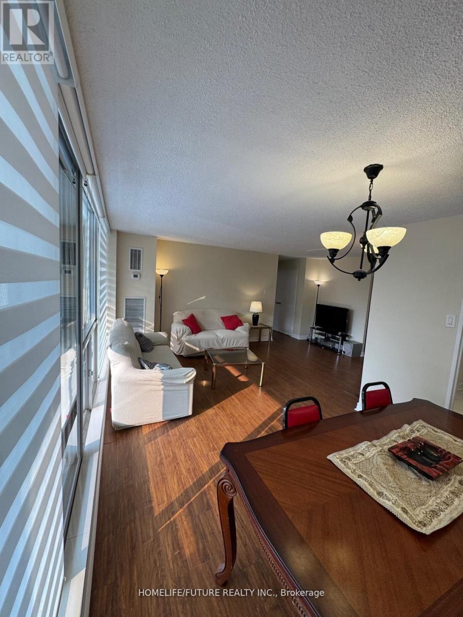 210 - 120 Dundalk Drive, Toronto, Ontario  M1P 4V9 - Photo 6 - E13065108
