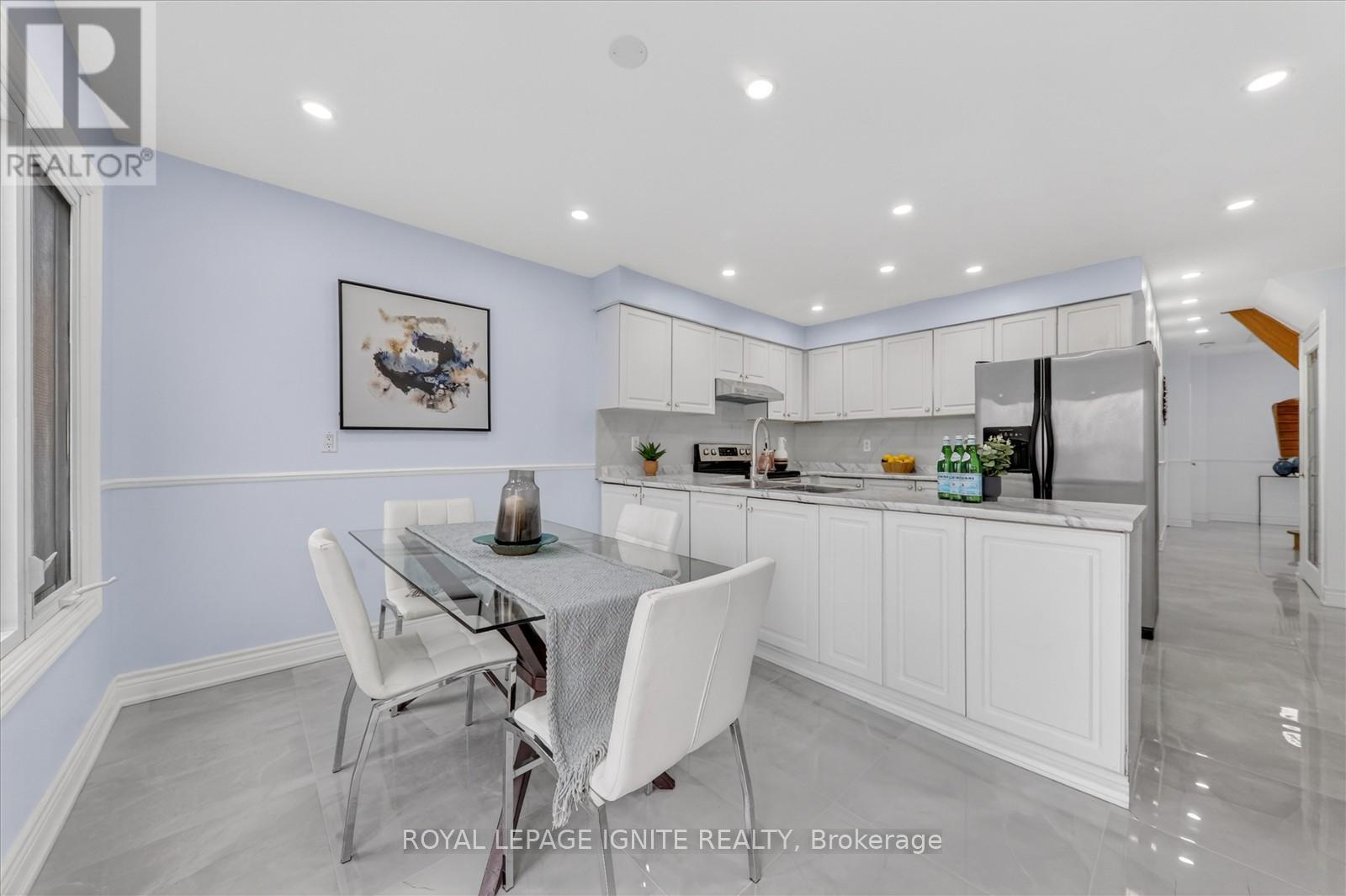 205 Hupfield Trail, Toronto, Ontario  M1B 4N9 - Photo 12 - E13065132