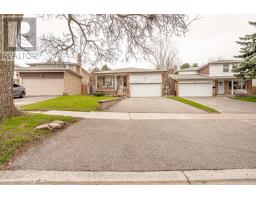 26 BUSHCROFT GROVE, Toronto, Ontario