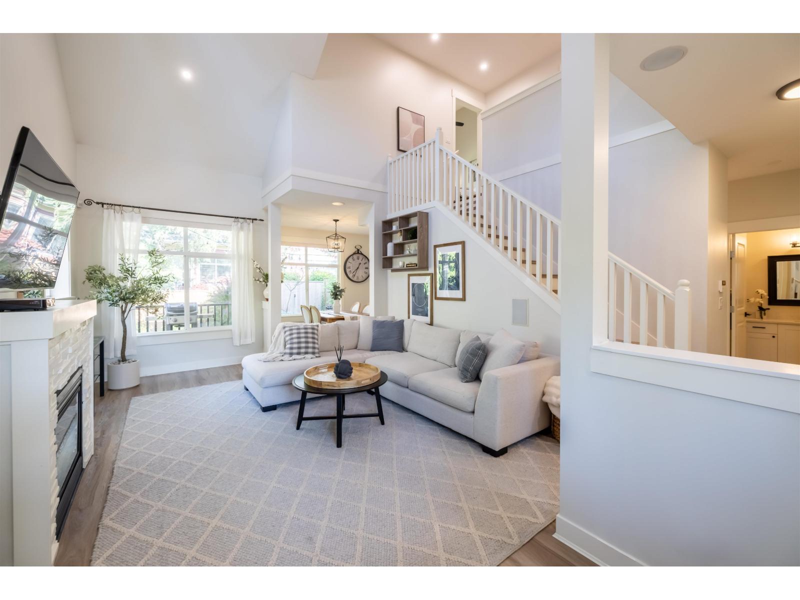32 15237 36 AVENUE, surrey, British Columbia