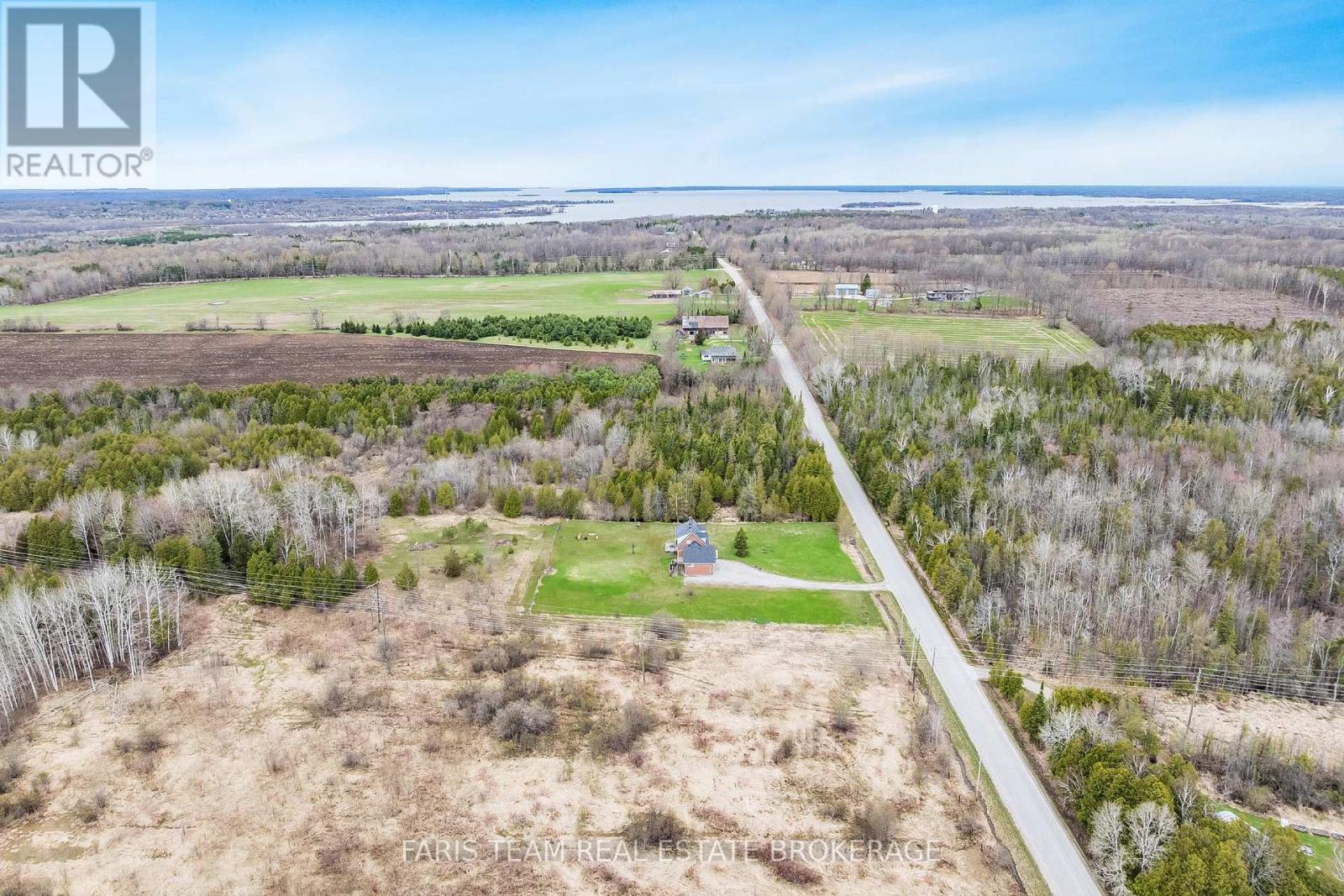 2104 Newton Street, Tay, Ontario  L0K 2A0 - Photo 40 - S12990496
