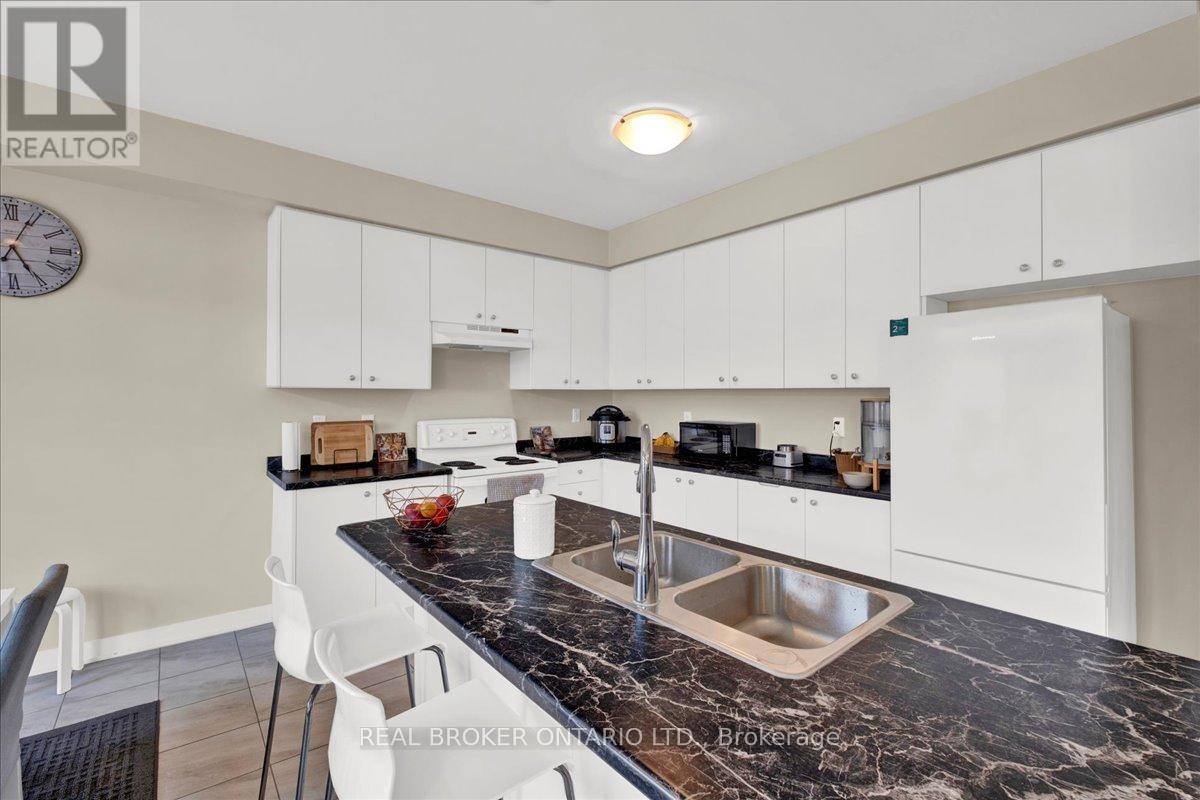 73 Stern Drive, Welland, Ontario  L3B 0M3 - Photo 8 - X12756372