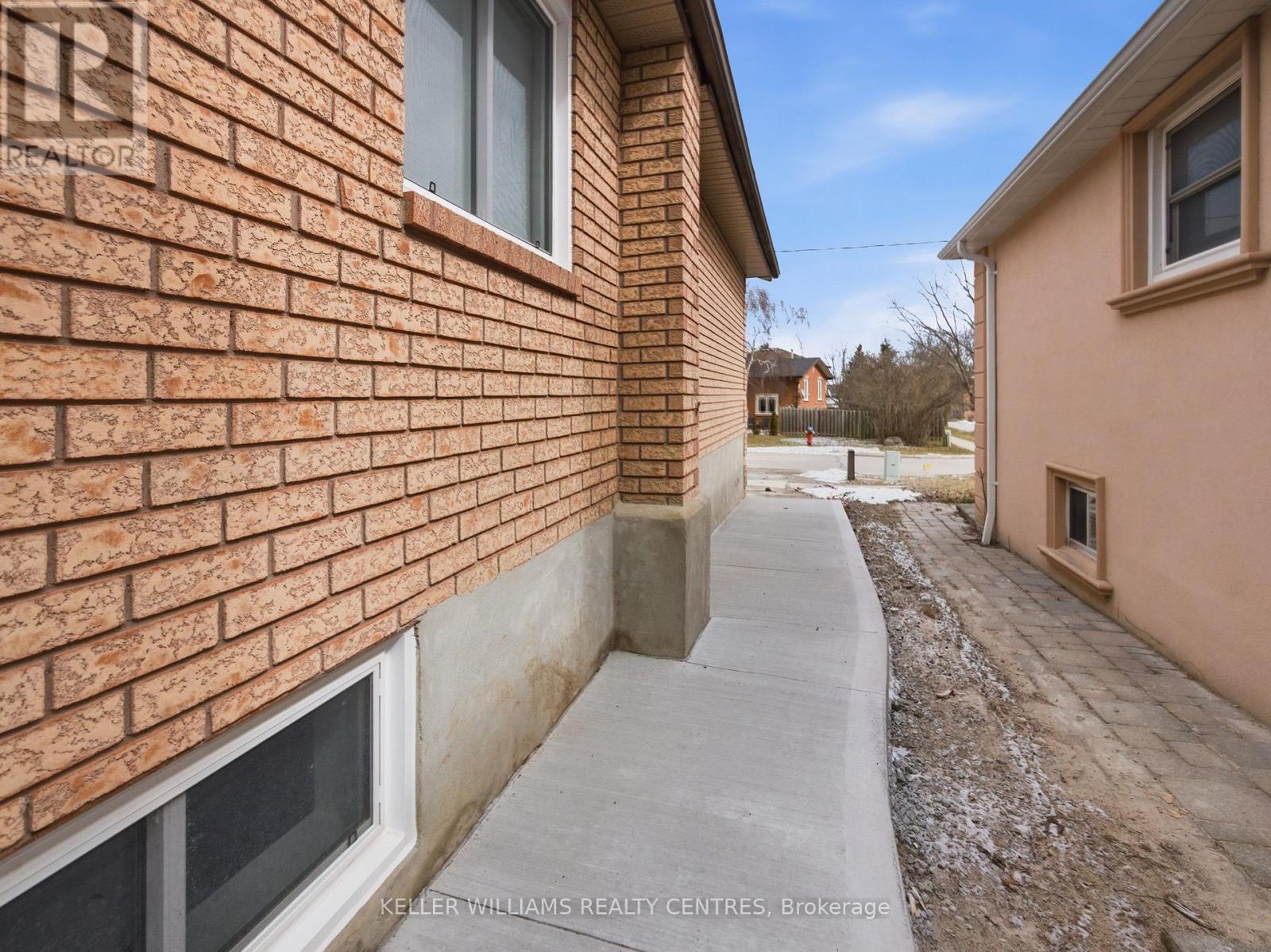 B - 88 Townsend Avenue, Bradford West Gwillimbury, Ontario  L3Z 1Y1 - Photo 23 - N13064970