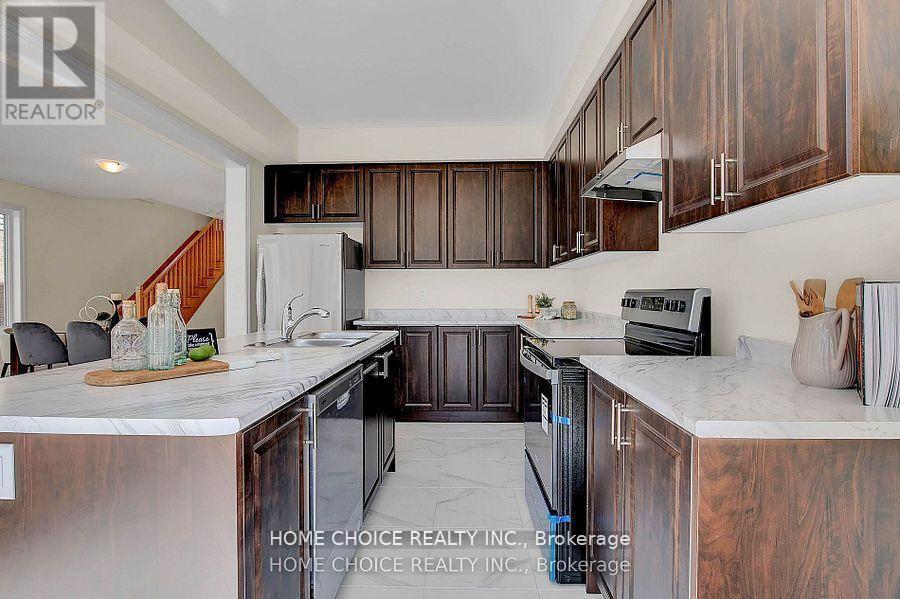 143 Terry Fox Drive, Barrie, Ontario  L9L 0L9 - Photo 6 - S13065030