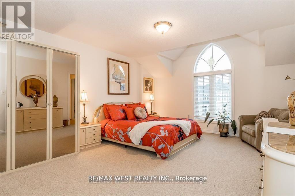 118 Succession Crescent, Barrie, Ontario  L4M 7G7 - Photo 32 - S13065158