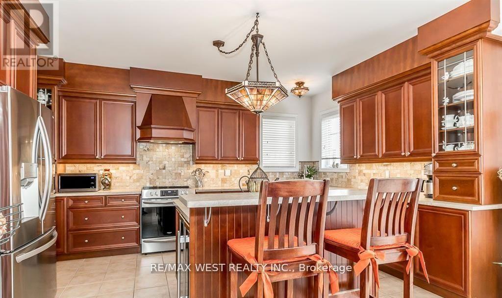 118 Succession Crescent, Barrie, Ontario  L4M 7G7 - Photo 7 - S13065158