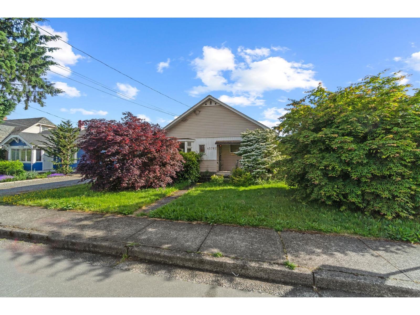 45782 Victoria Avenue, Chilliwack Proper West, Chilliwack, British Columbia  V2P 2T5 - Photo 3 - R3117838