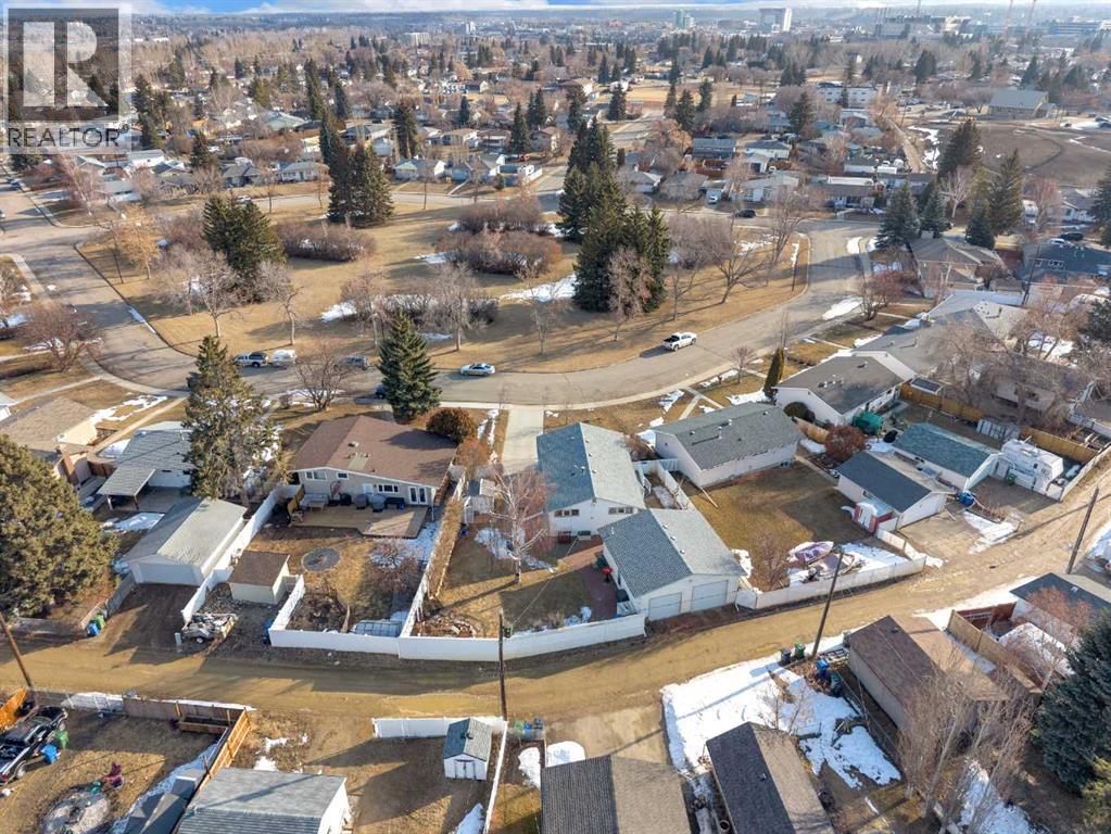 5934 41 Streetcrescent, Red Deer, Alberta  T4N 1B7 - Photo 35 - A2297336