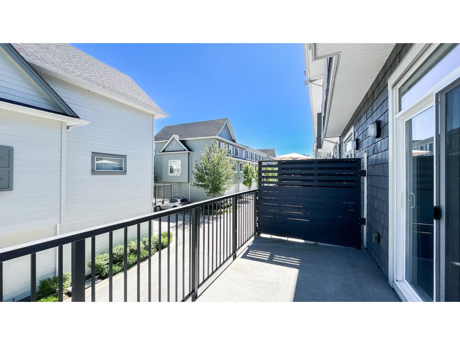 1 15487 99a Avenue, Surrey, British Columbia  V3R 0G9 - Photo 24 - R3117327