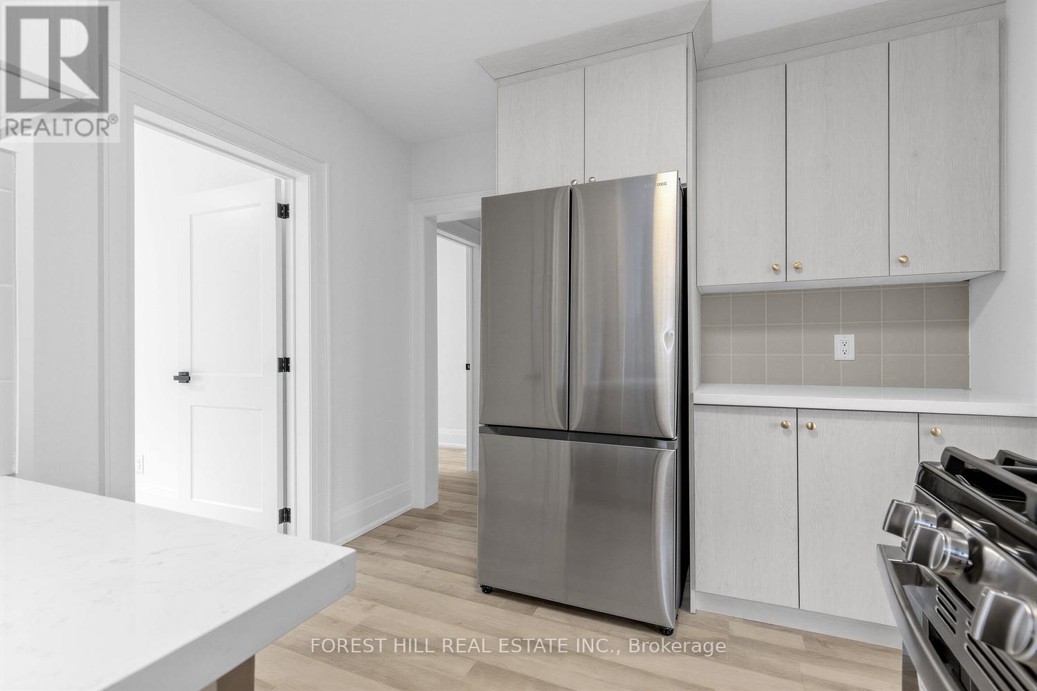 Main - 43 Belvidere Avenue, Toronto, Ontario  M6C 1P7 - Photo 17 - C13062914