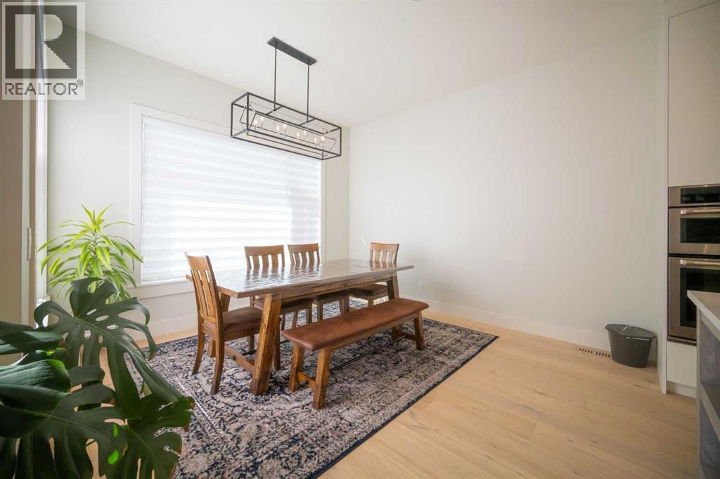 419 29 Avenue NE, Calgary, Alberta  T2E 2C6 - Photo 7 - A2289413