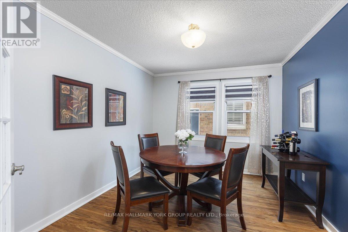 99 Peevers Crescent, Newmarket, Ontario  L3Y 7T2 - Photo 9 - N12840886