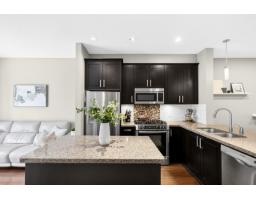 42 2689 PARKWAY DRIVE, Surrey, British Columbia