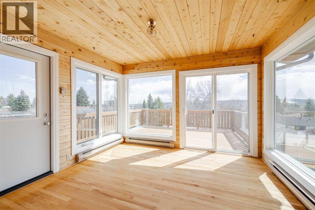128 Silver Ridge Rise Nw, Calgary, Alberta  T3B 4P7 - Photo 5 - A2305052