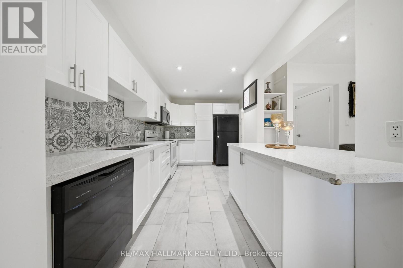 19 - 6240 Montevideo Road, Mississauga, Ontario  L5N 2N7 - Photo 11 - W13064906