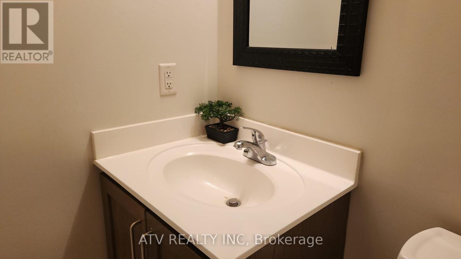 35 - 26 Fieldway Road, Toronto, Ontario  M8Z 0E3 - Photo 14 - W13064996