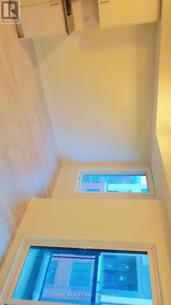 21 - 3562 Colonial Drive, Mississauga, Ontario  L5L 0B9 - Photo 17 - W13065036