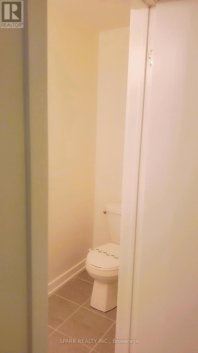 21 - 3562 Colonial Drive, Mississauga, Ontario  L5L 0B9 - Photo 18 - W13065036