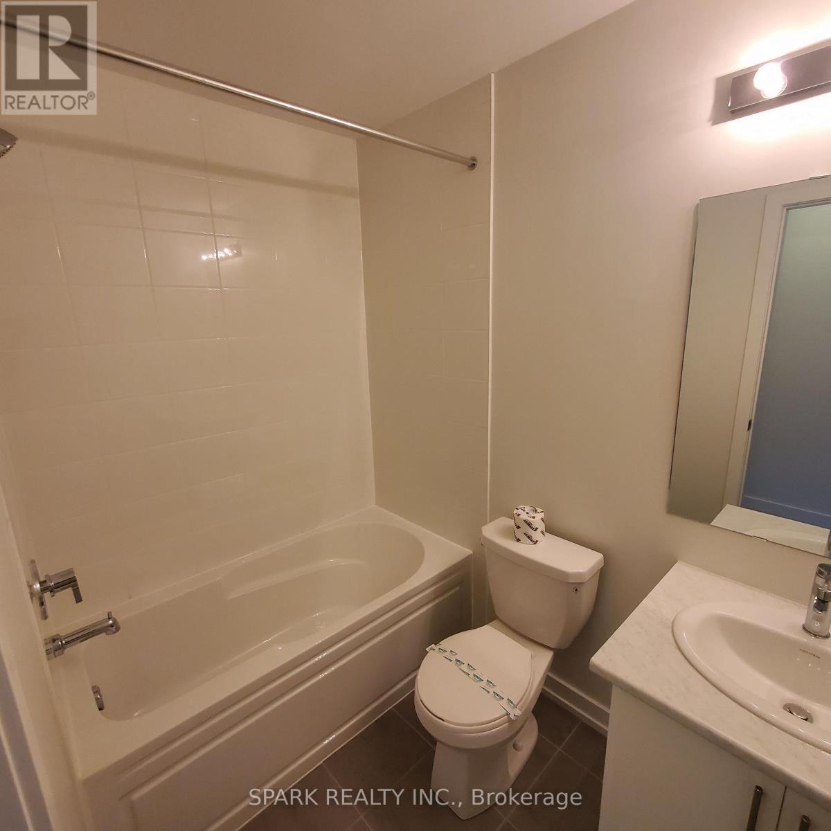 21 - 3562 Colonial Drive, Mississauga, Ontario  L5L 0B9 - Photo 23 - W13065036