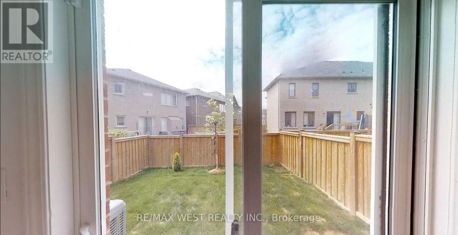 26 Hines Street, Brampton, Ontario  L7A 4X5 - Photo 12 - W13065110