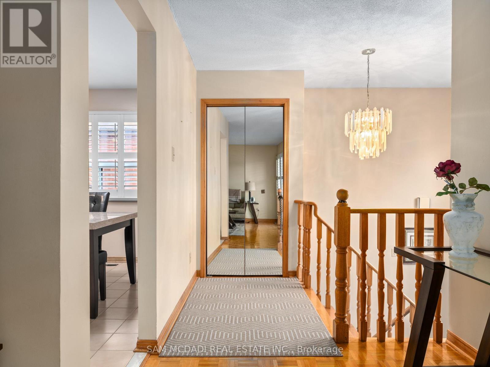 5472 Bourget Drive, Mississauga, Ontario  L5R 3C9 - Photo 8 - W13065166