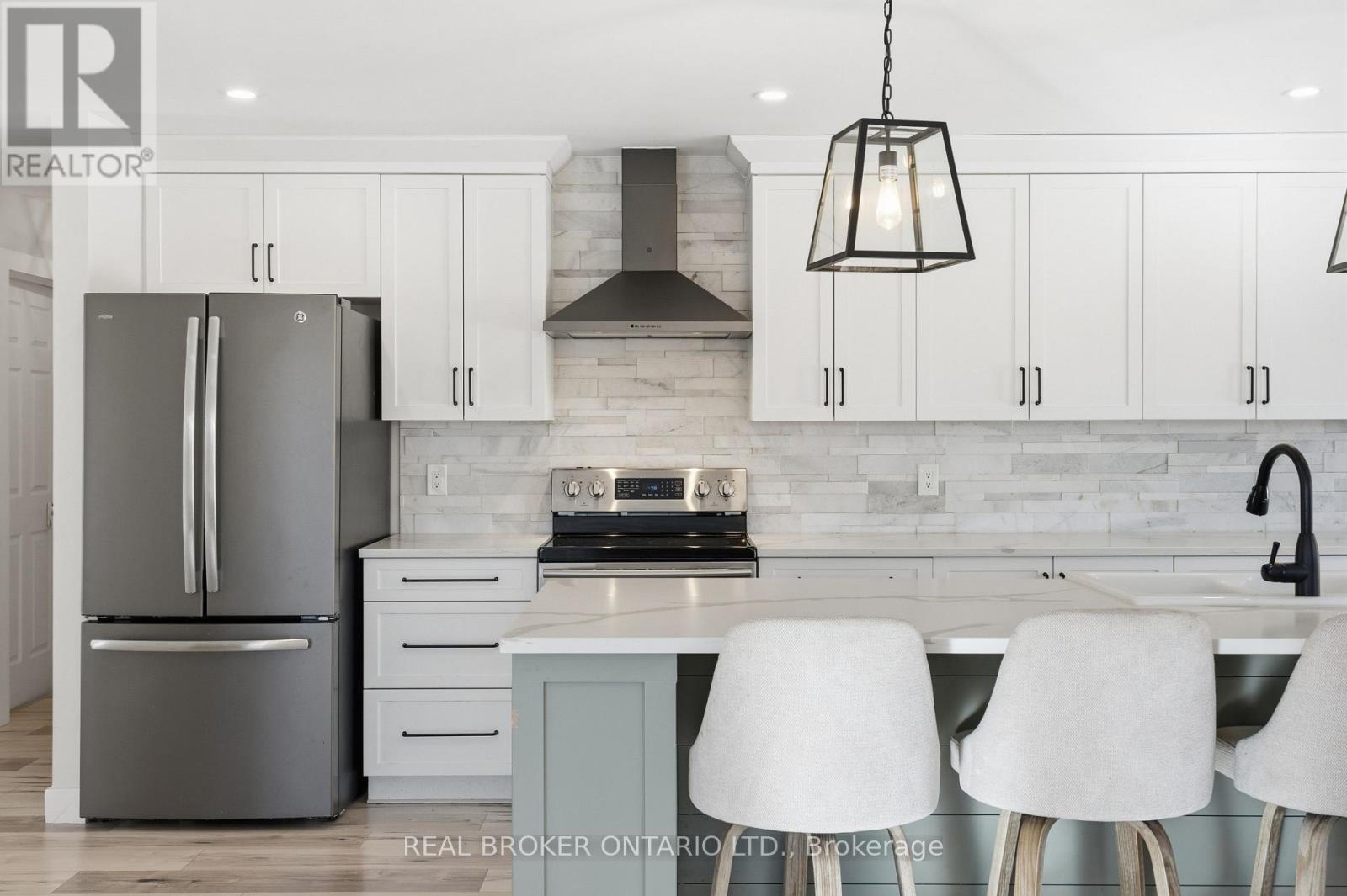 1391 Sutherland Drive, Ottawa, Ontario  K4M 1B3 - Photo 9 - X13065196
