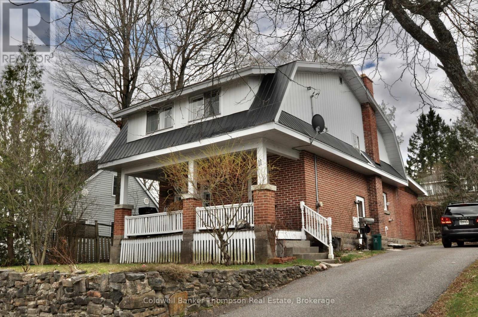 11 Florence Street E, Huntsville, Ontario  P1H 1P8 - Photo 28 - X12980976