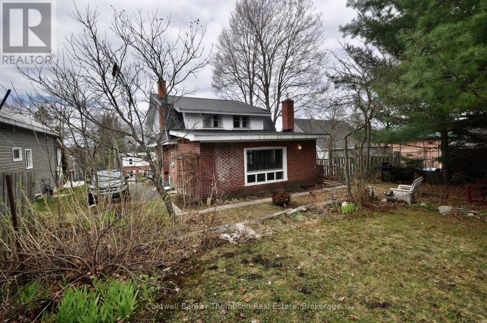 11 Florence Street E, Huntsville, Ontario  P1H 1P8 - Photo 25 - X12980976