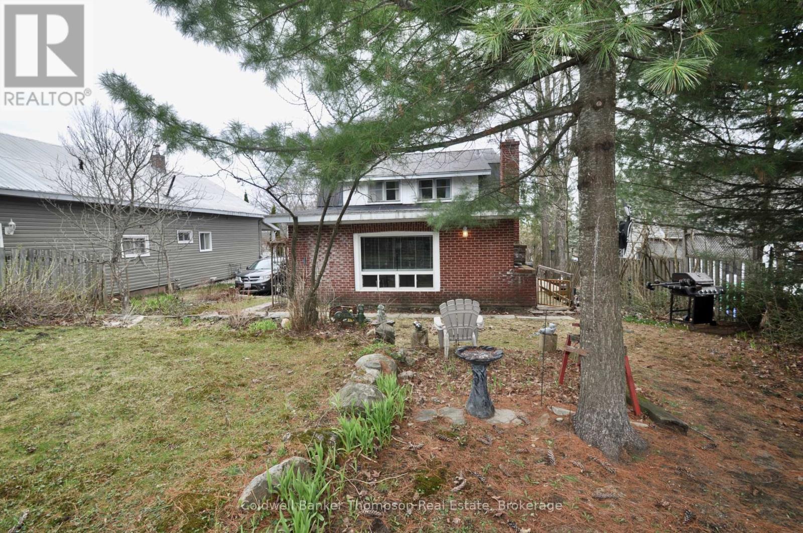 11 Florence Street E, Huntsville, Ontario  P1H 1P8 - Photo 26 - X12980976