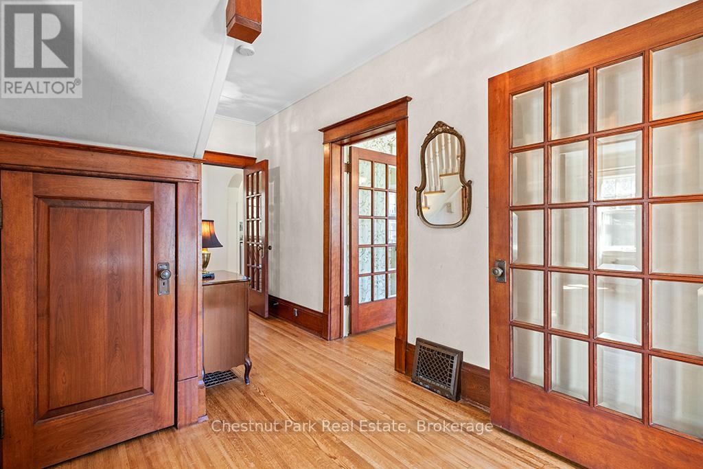 190 4th Street W, Owen Sound, Ontario  N4K 3J9 - Photo 8 - X13062872