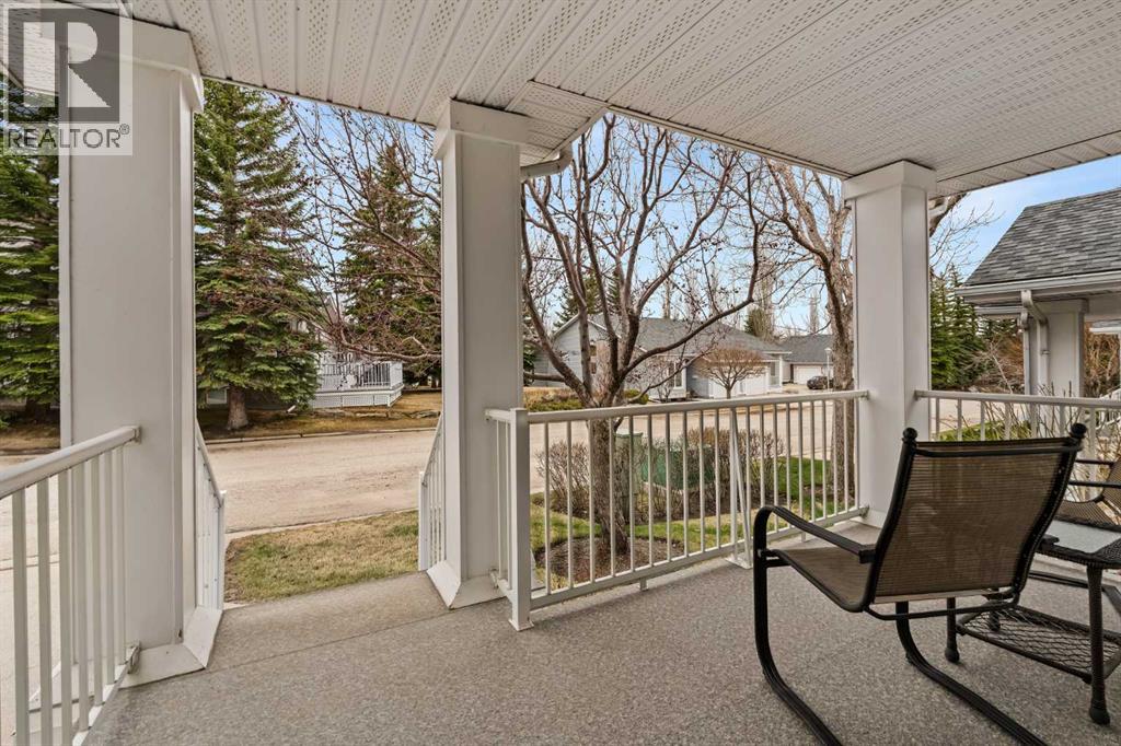 16 Douglasview Park Se, Calgary, Alberta  T2Z 2R9 - Photo 3 - A2304831