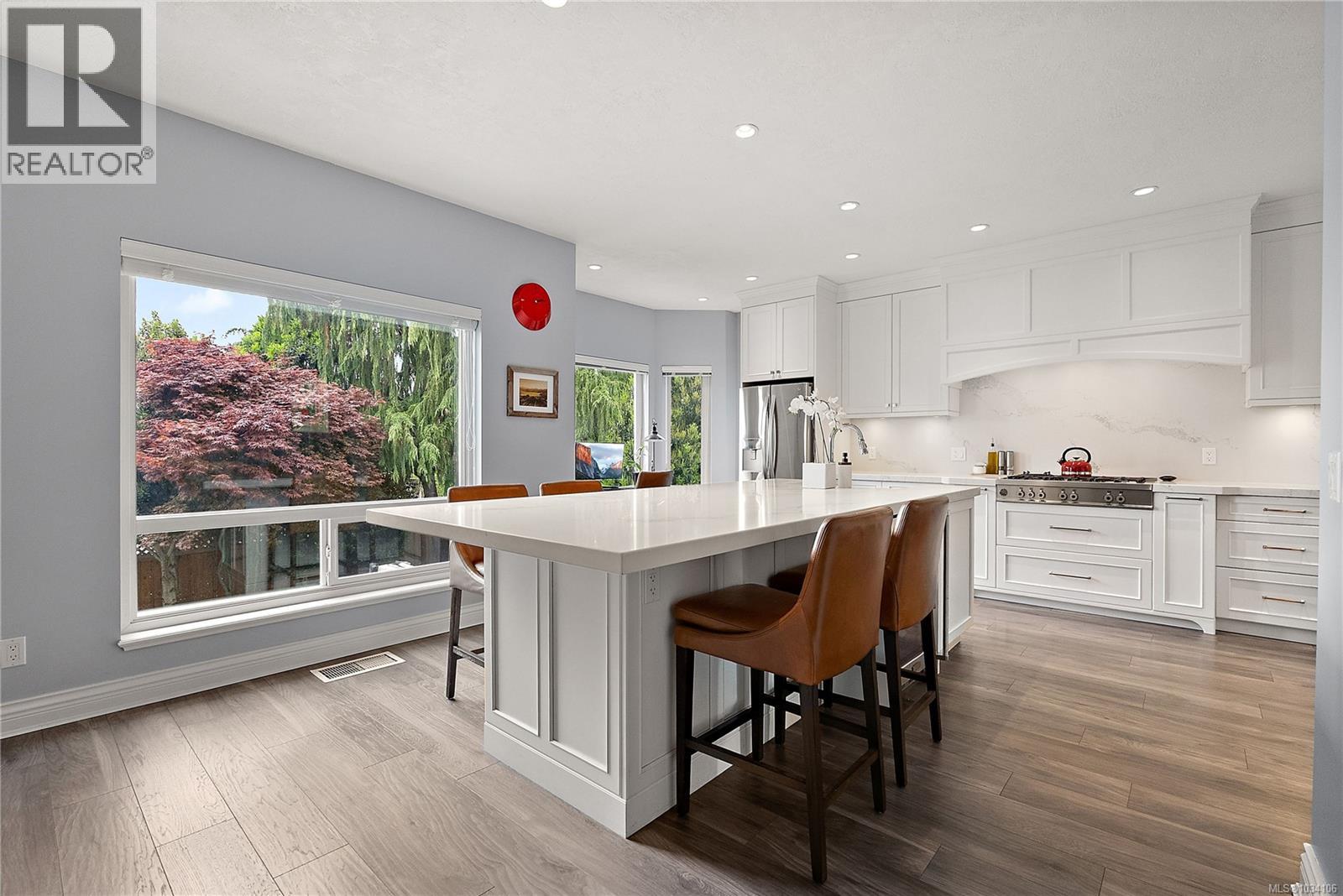207 Quebec St, Victoria, British Columbia  V8W 1W2 - Photo 14 - 1034106