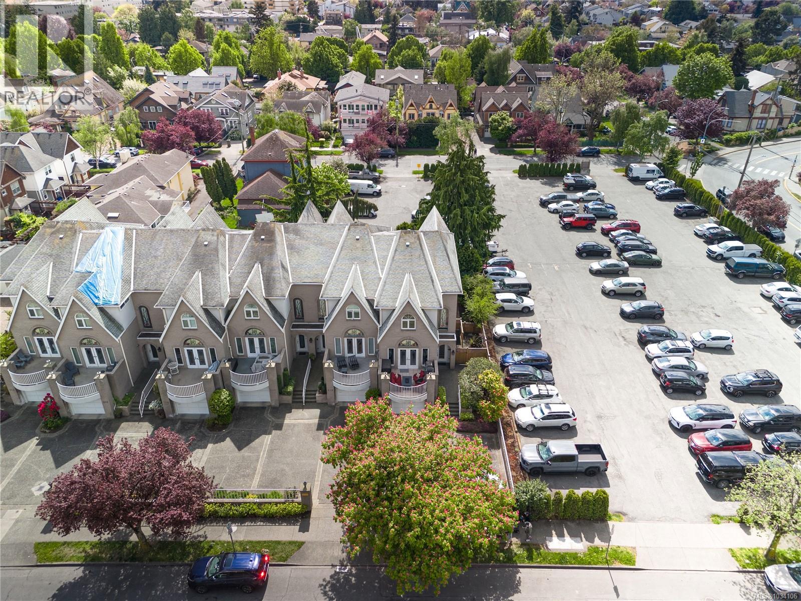 207 Quebec St, Victoria, British Columbia  V8W 1W2 - Photo 41 - 1034106