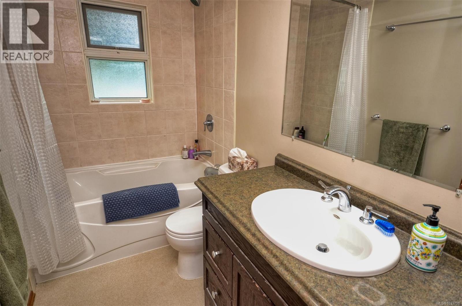 1809 Laval Ave, Saanich, British Columbia  V8N 1M9 - Photo 25 - 1033798