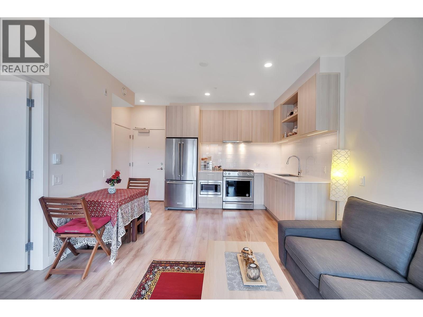 620 721 Anskar Court, Coquitlam, British Columbia  V3J 0L4 - Photo 6 - R3117940
