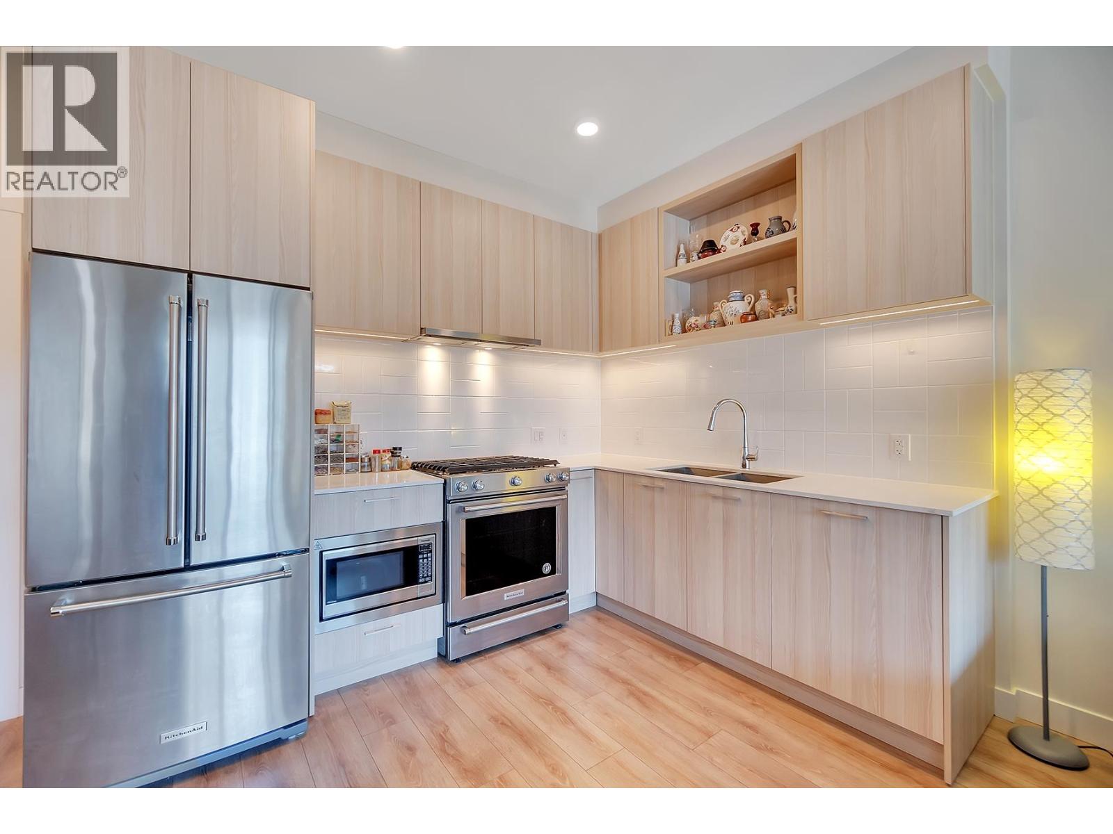620 721 Anskar Court, Coquitlam, British Columbia  V3J 0L4 - Photo 9 - R3117940