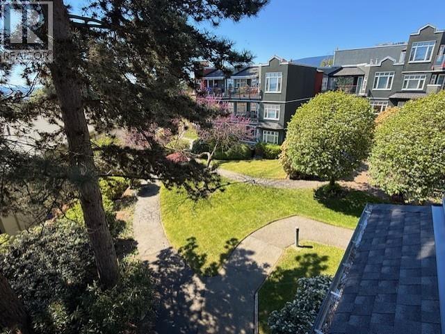 322 121 W 29 Street, North Vancouver, British Columbia  V7N 4L6 - Photo 2 - R3117942