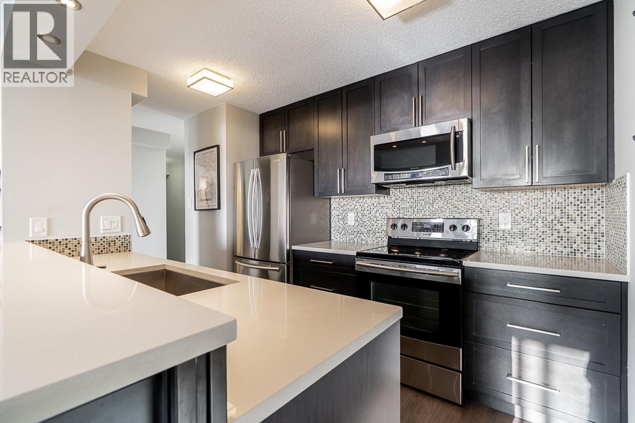 2101 9521 Cardston Court, Burnaby, British Columbia  V3N 4R8 - Photo 14 - R3117950