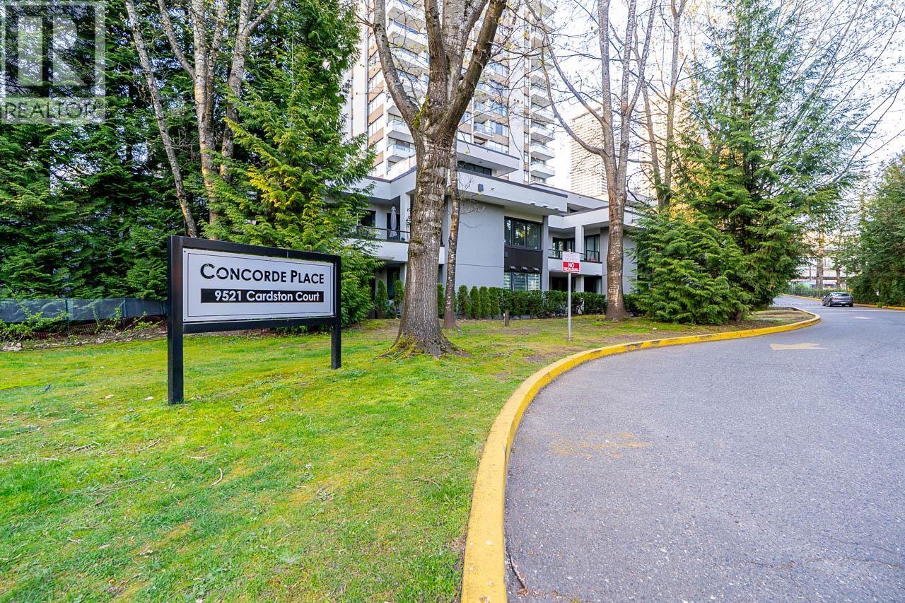 2101 9521 Cardston Court, Burnaby, British Columbia  V3N 4R8 - Photo 4 - R3117950