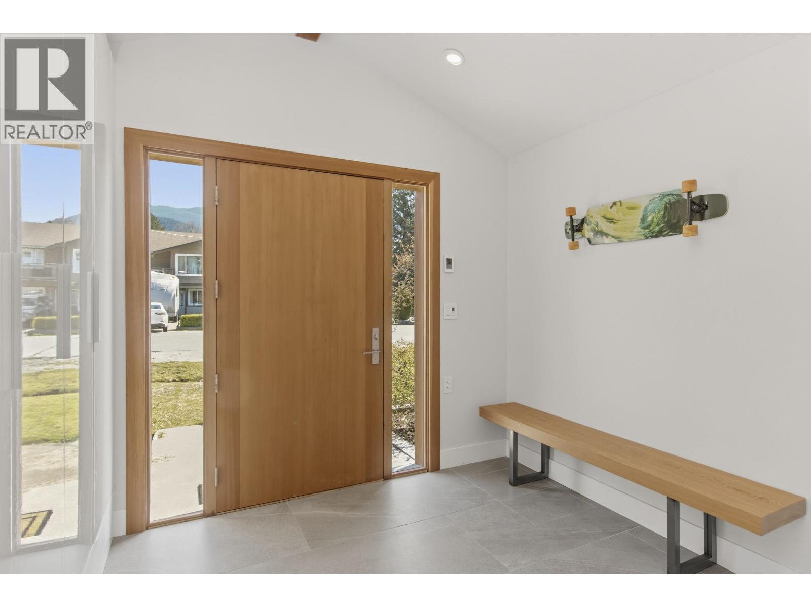 41557 Rod Road, Brackendale, British Columbia  V0N 1H0 - Photo 18 - R3117947