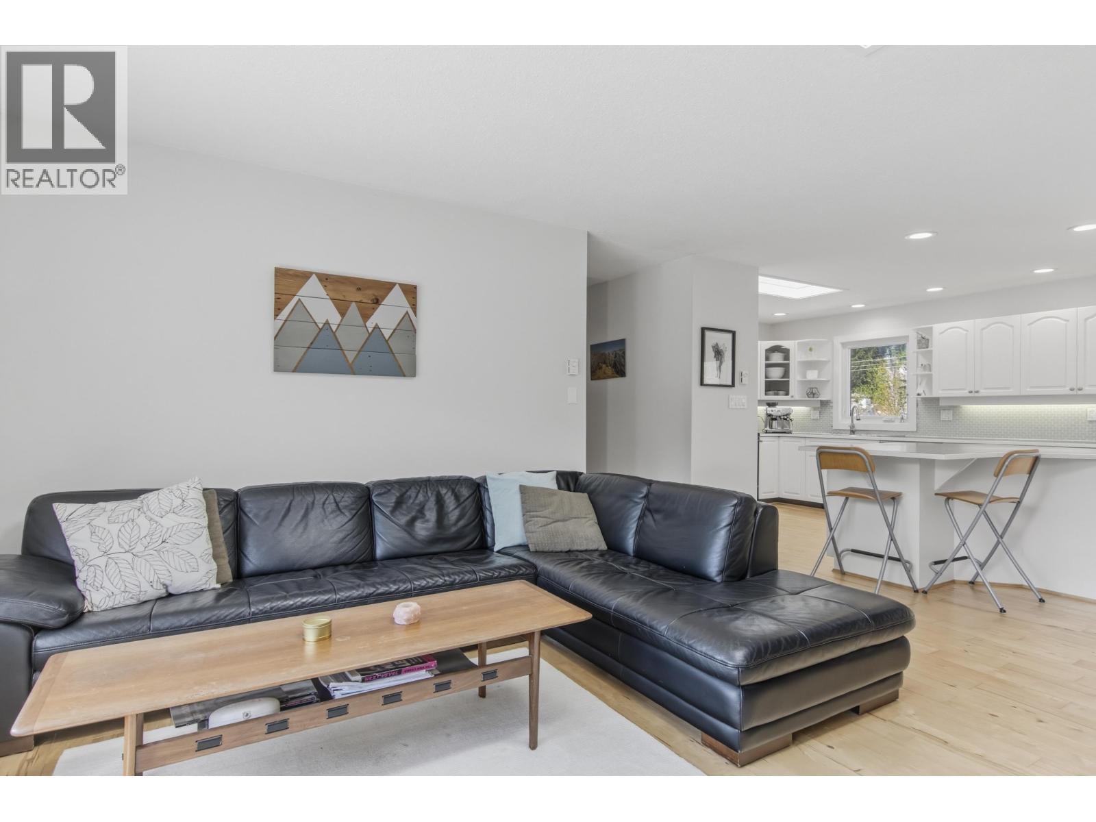 41557 Rod Road, Brackendale, British Columbia  V0N 1H0 - Photo 4 - R3117947