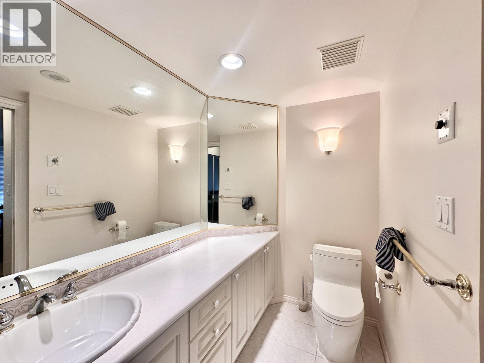 205 5615 Hampton Place, Vancouver, British Columbia  V6T 2H1 - Photo 8 - R3117960