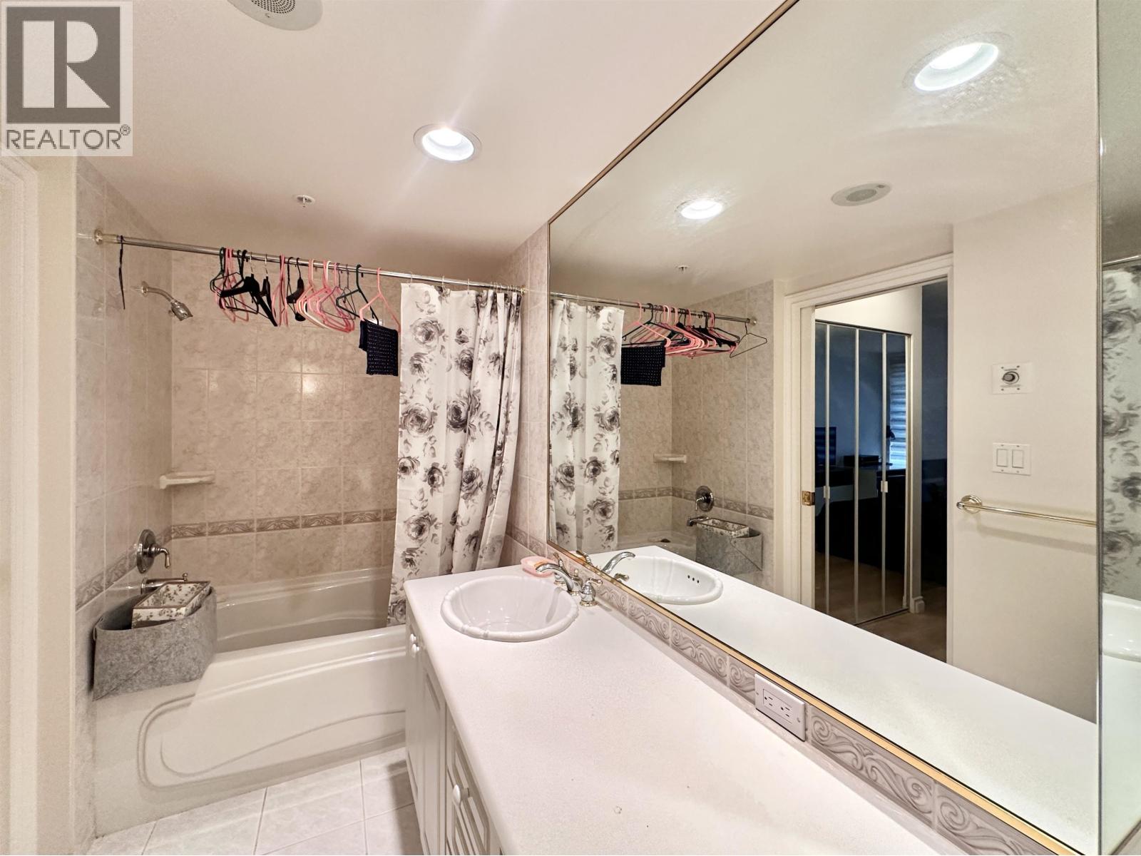 205 5615 Hampton Place, Vancouver, British Columbia  V6T 2H1 - Photo 9 - R3117960