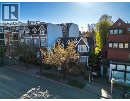 3335 DUNBAR STREET, Vancouver, British Columbia